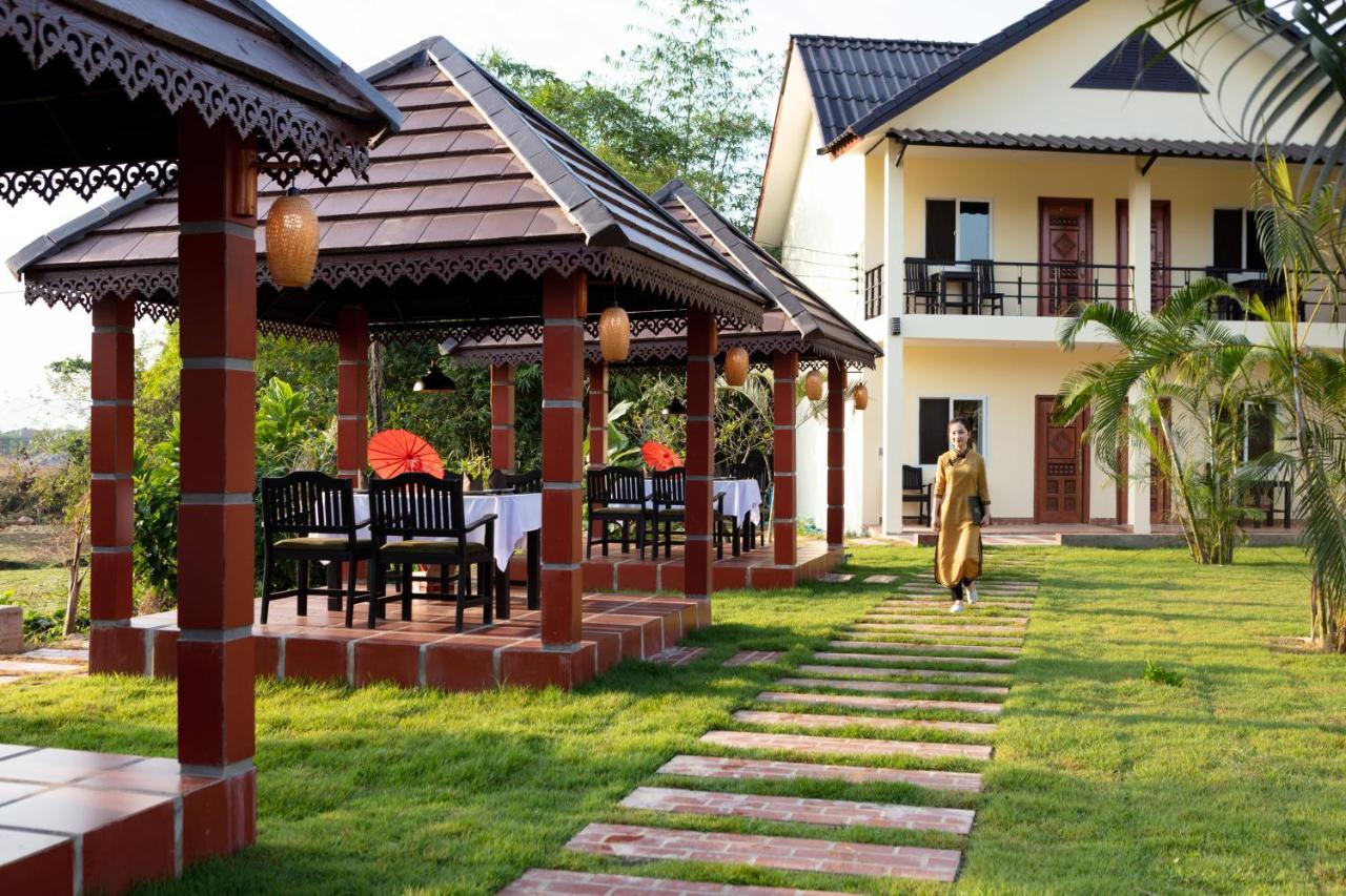 Sansan Resort Vangviang Kültér fotó