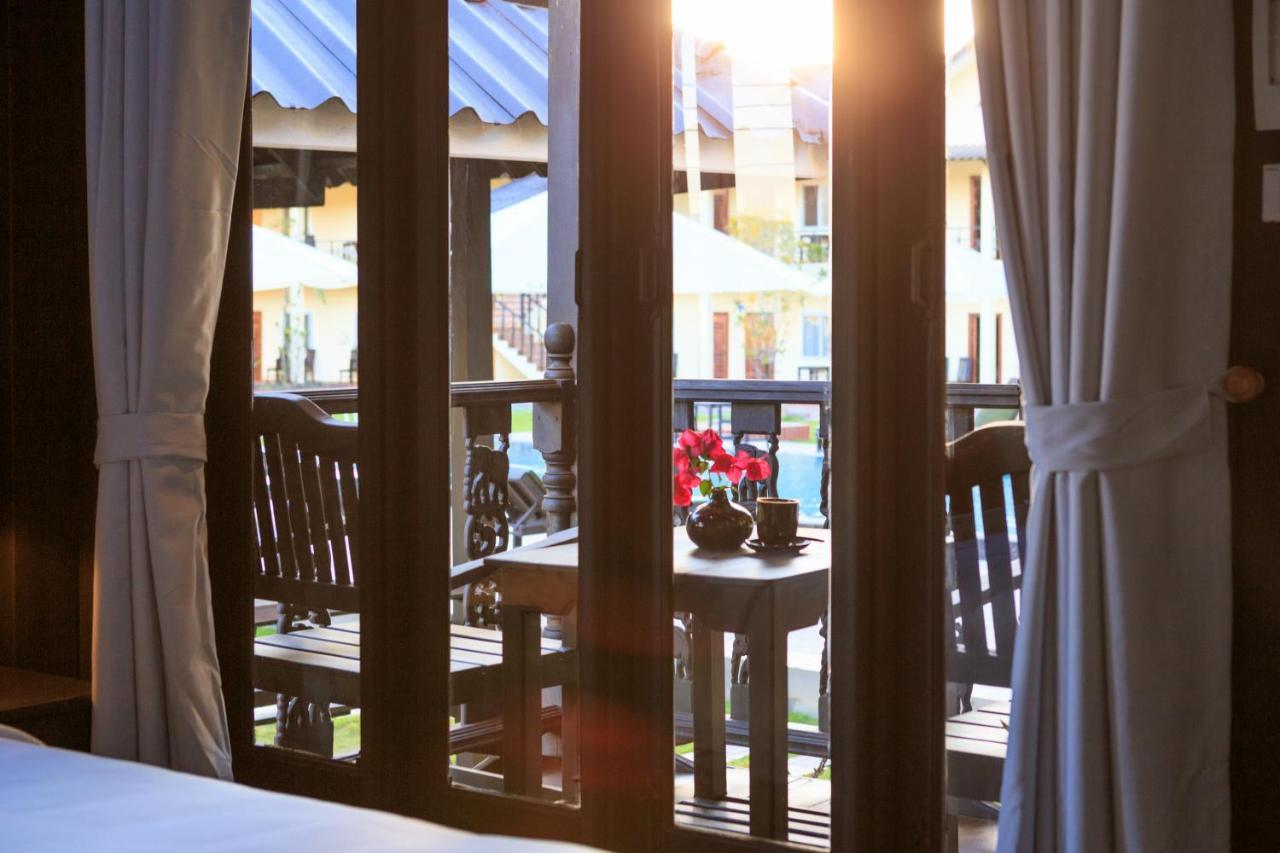 Sansan Resort Vangviang Kültér fotó