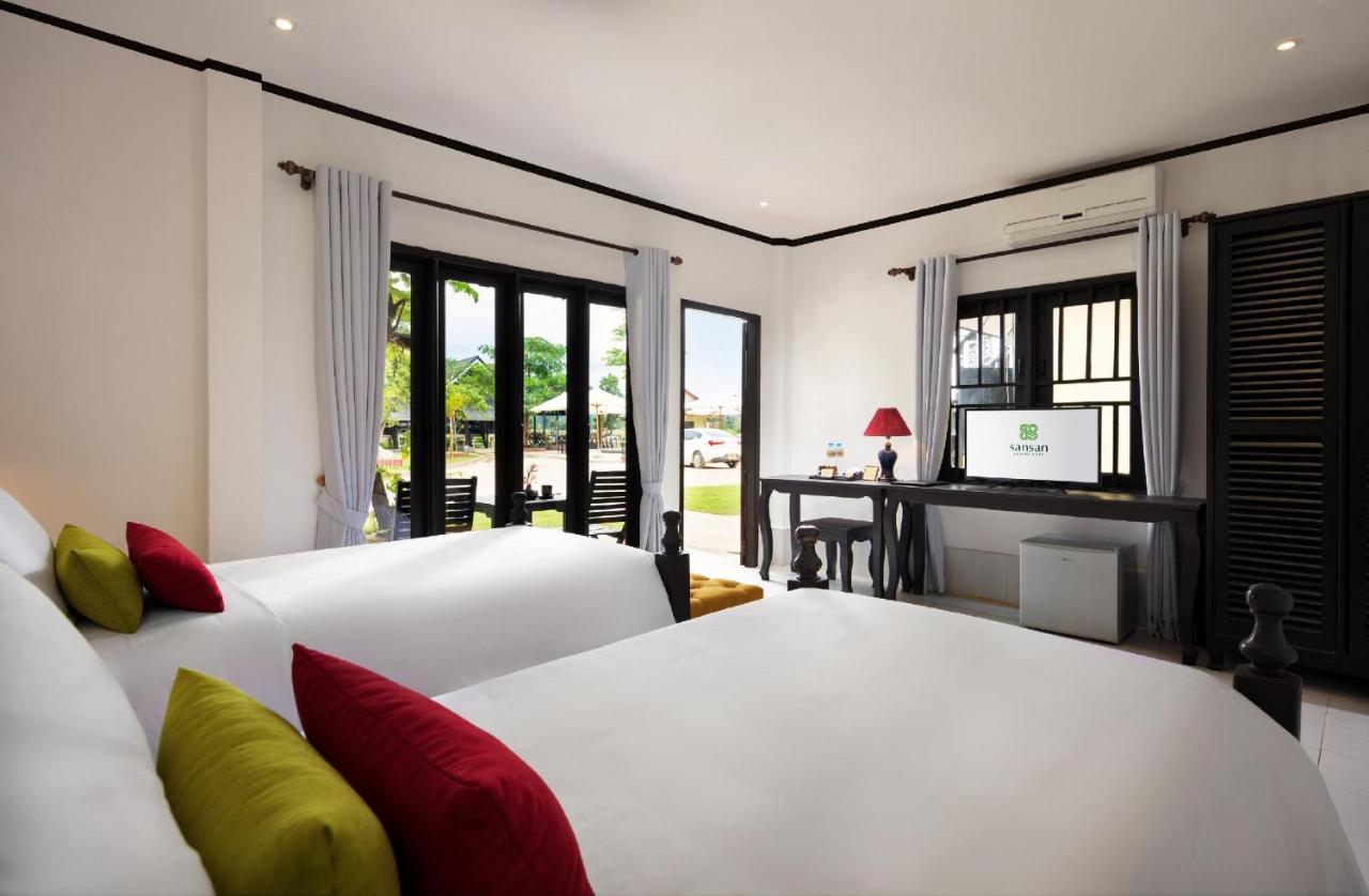 Sansan Resort Vangviang Kültér fotó